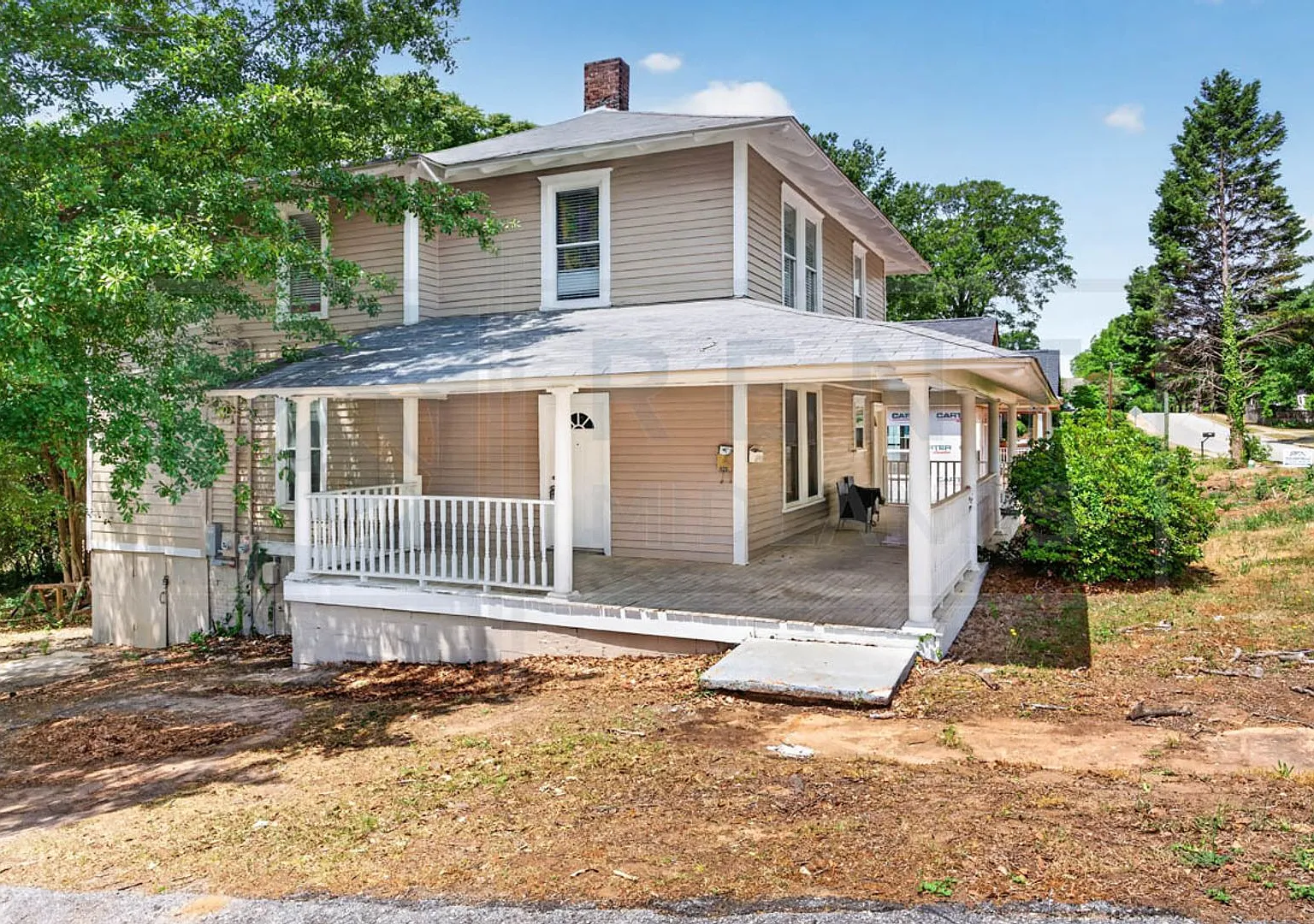 2901 Park St. — Photo 1