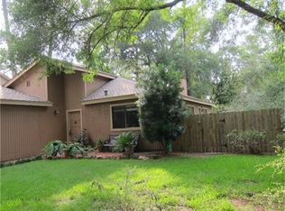 15 N Timber Top Dr, The Woodlands, TX 77380