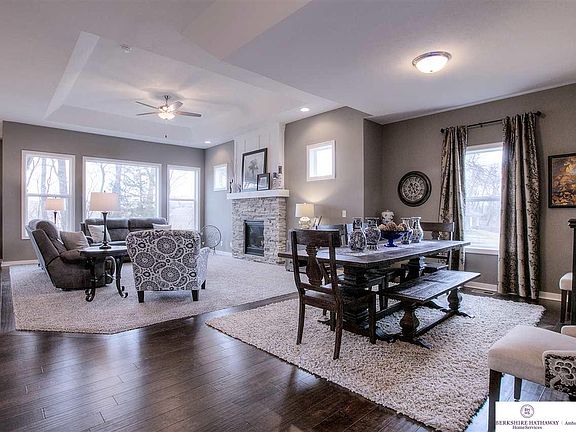 2nd image of 5167 Waterford Avenue Cir