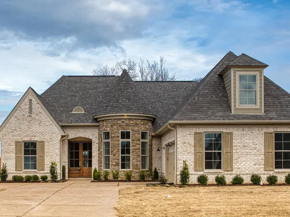 2953 Piper Cv, Nesbit, MS 38651