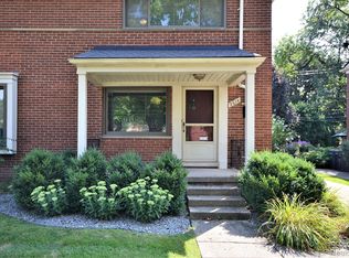2614 Oliver Rd, Royal Oak, MI 48073