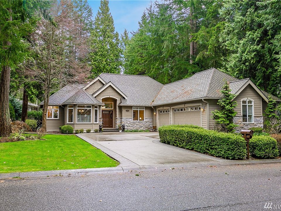 1-level Gem Built by Kelly Zender located @ 5474 Canvasback Road in SEMIAHMOO!