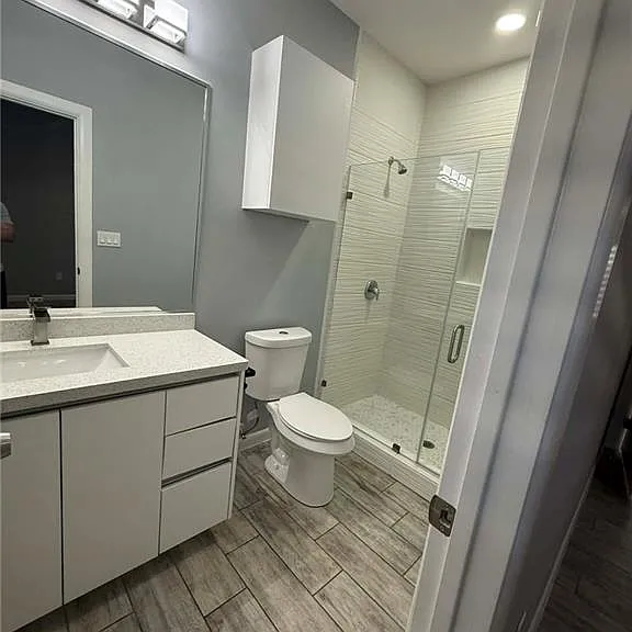 1316 S Xanthia St #4 — Photo 9