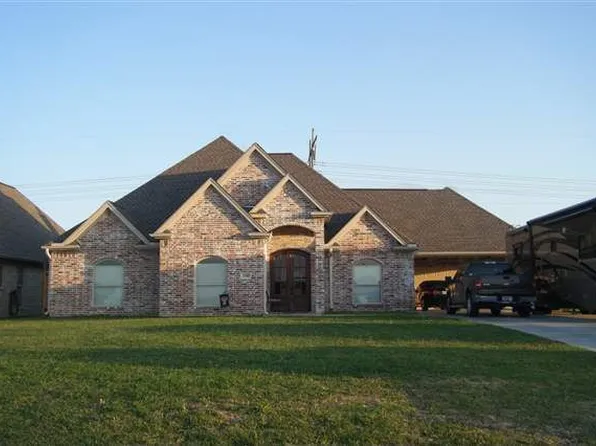 2180 Wellspring Dr, Beaumont, TX 77705