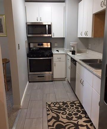 5th image of 2200 S Stewart Ave APT 2K