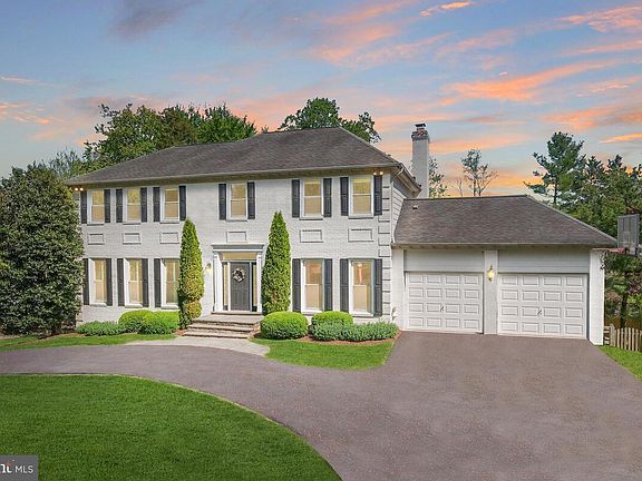 2nd image of 11539 Le Havre Dr