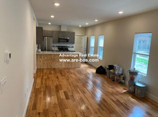 217 Fulton St FLOOR 1, Medford, MA 02155