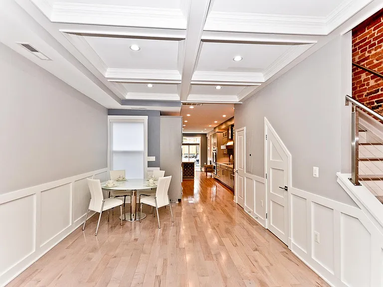 541 Quincy St NW #A — Photo 6