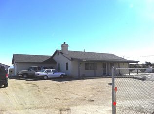 8275 Aster Rd, Oak Hills, CA 92344