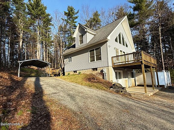 2nd image of 120 Rainbow Rd