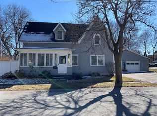 9 Murray St, Mount Morris, NY 14510