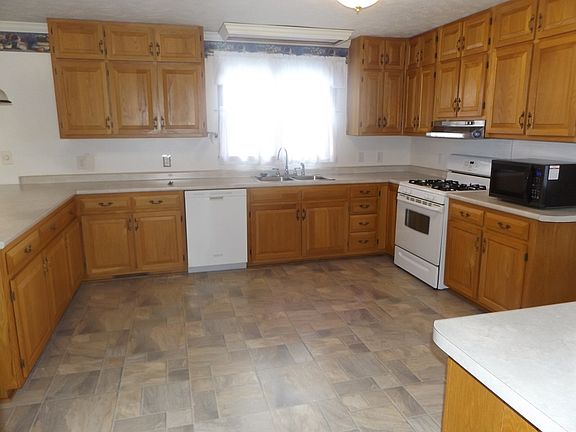 5th image of 13256 Danville Pike
