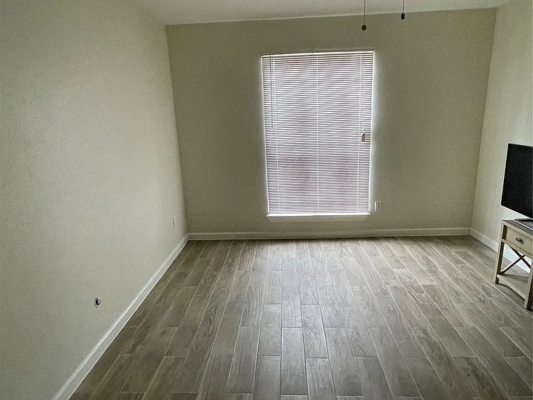 9350 Country Creek Dr #74 — Photo 9