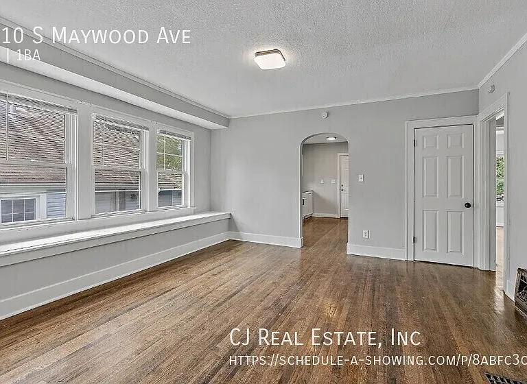 1310 S Maywood Ave — Photo 3