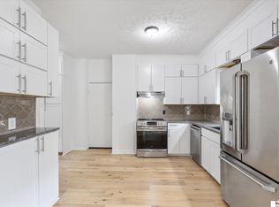 4117 Charles St, Omaha, NE 68131