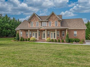 6747 Ingleside Ln, Knoxville, TN 37918