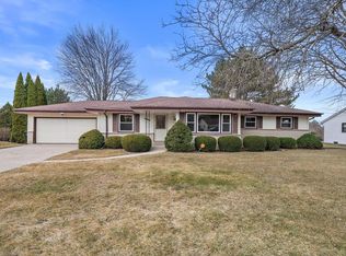 4884 West Willow ROAD, Brown Deer, WI 53223