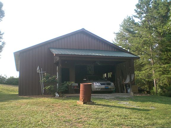 1300 s/f workshop/building