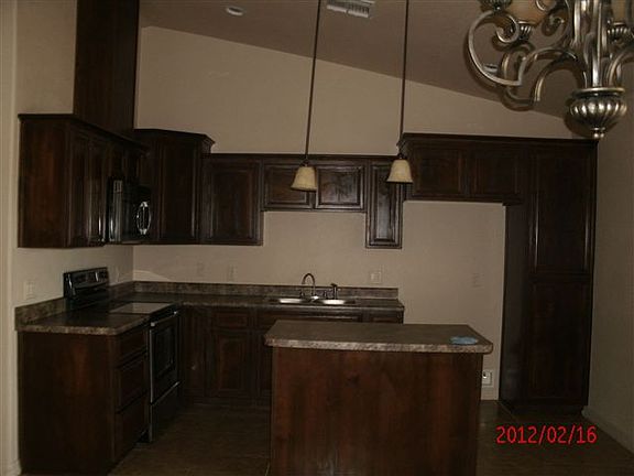 2nd image of 2535 E Edais St
