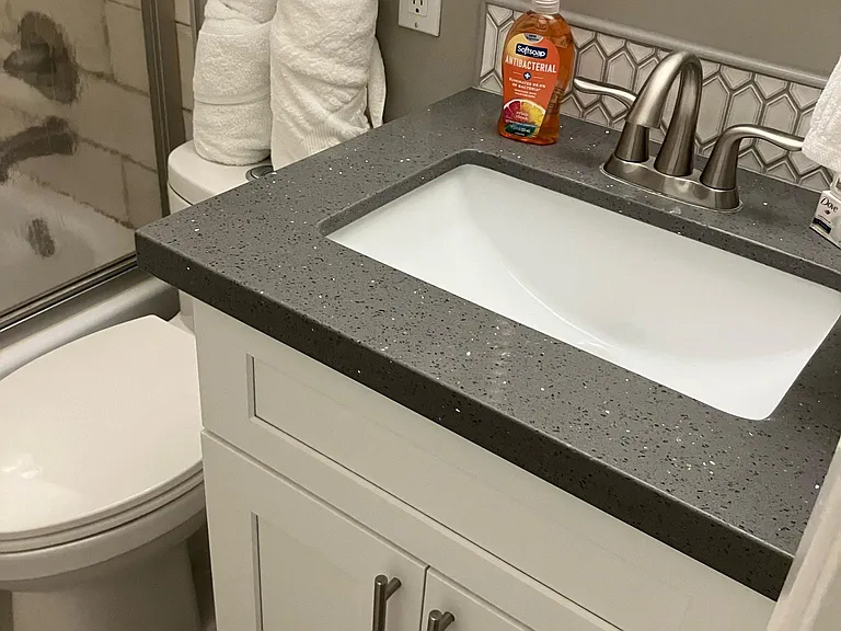 1450 E Bethany Home Rd #13 — Photo 6
