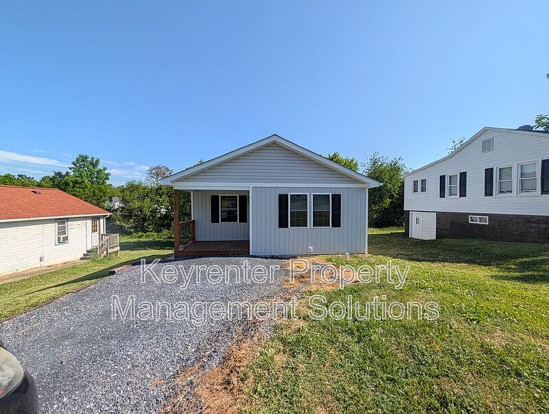 1st image of 55 Breezewood Dr