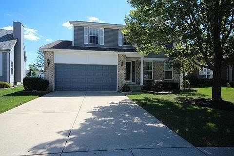3rd image of 3041 Old Warson Dr