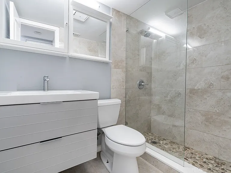 6020 Shakerwood Cir #106 — Photo 8