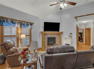 34193 W 90th Cir, De Soto, KS 66018