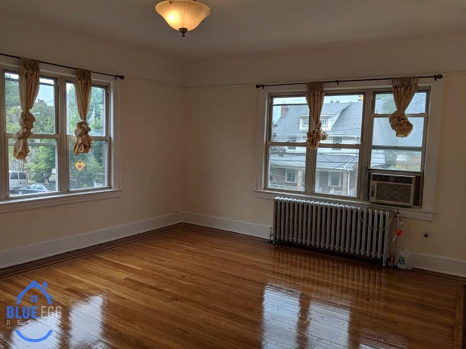 1st image of 3930 214th Pl APT 8B