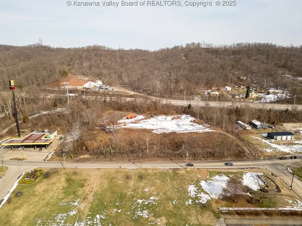 6000 Fairlawn Ave, Dunbar, WV 25064