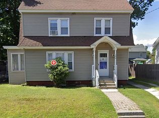 196 Marsden St, Springfield, MA 01109