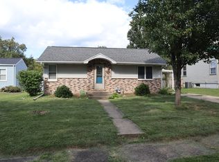 305 Depot St, Walnut, IL 61376