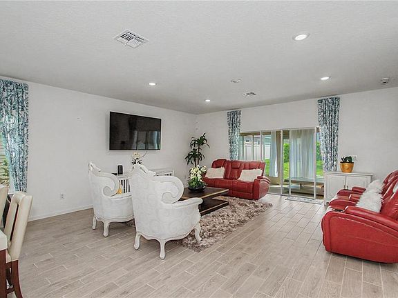 4th image of 7507 SW 76TH TERRACE