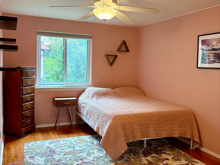 542 Terrace Ln — Photo 13