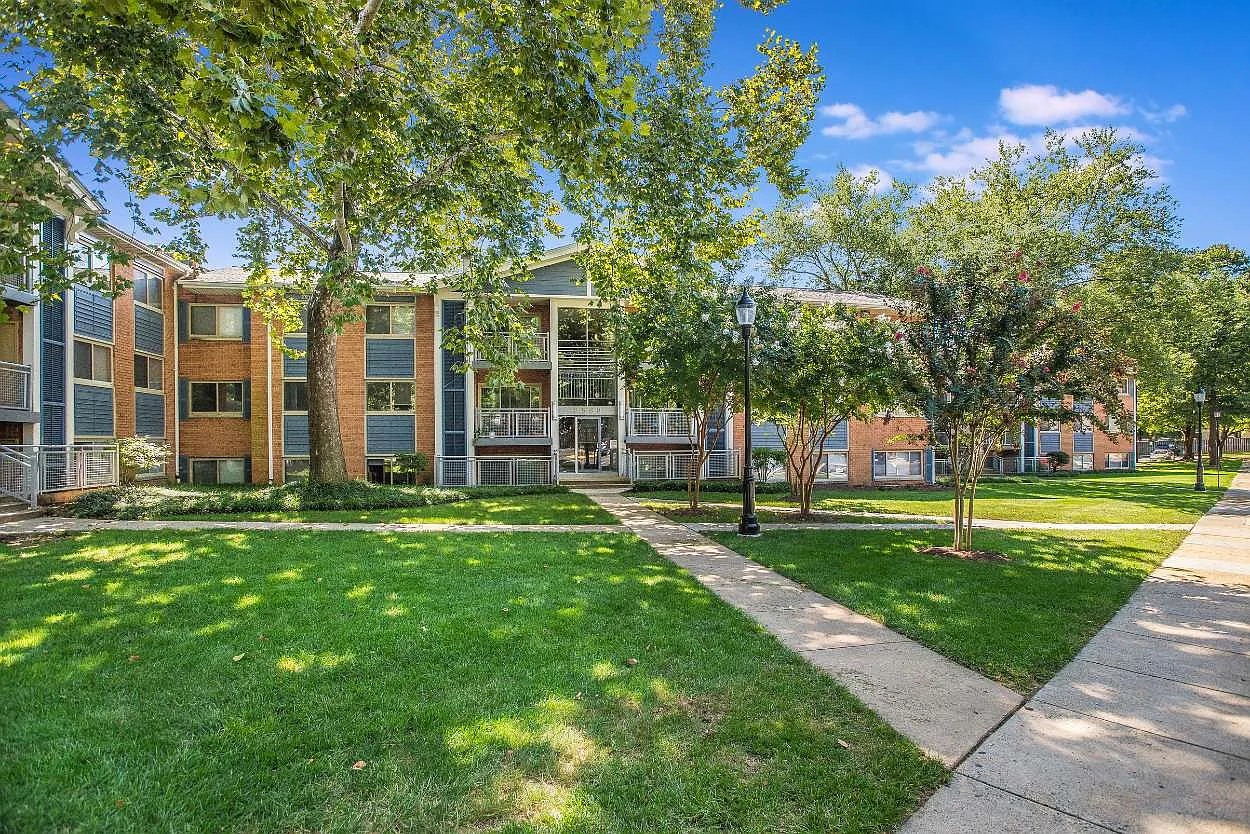 Lerner Arrowood Parc — Photo 1