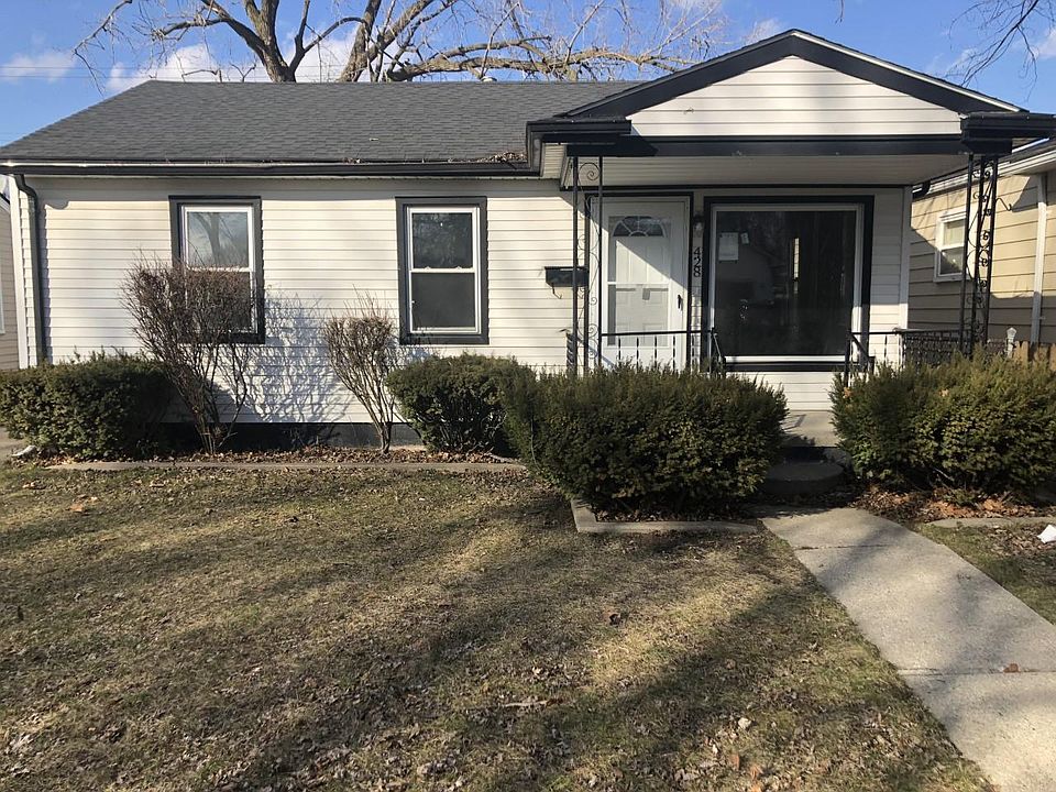 1st image of 428 W Meyers Ave