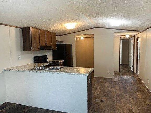 2nd image of 18733 Samuels Rd #75B