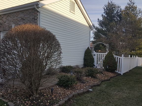3rd image of 4337 Hawksley Run Ct