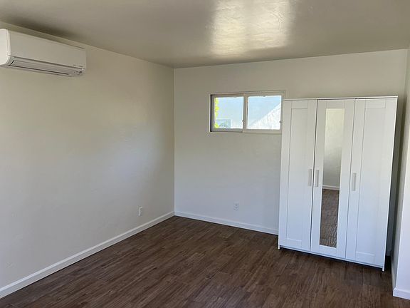 3rd image of 4755.5 Terrace Dr