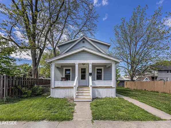 1411 Gordon St, Port Huron, MI 48060
