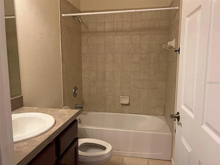 9035 Vista Verde Dr — Photo 12