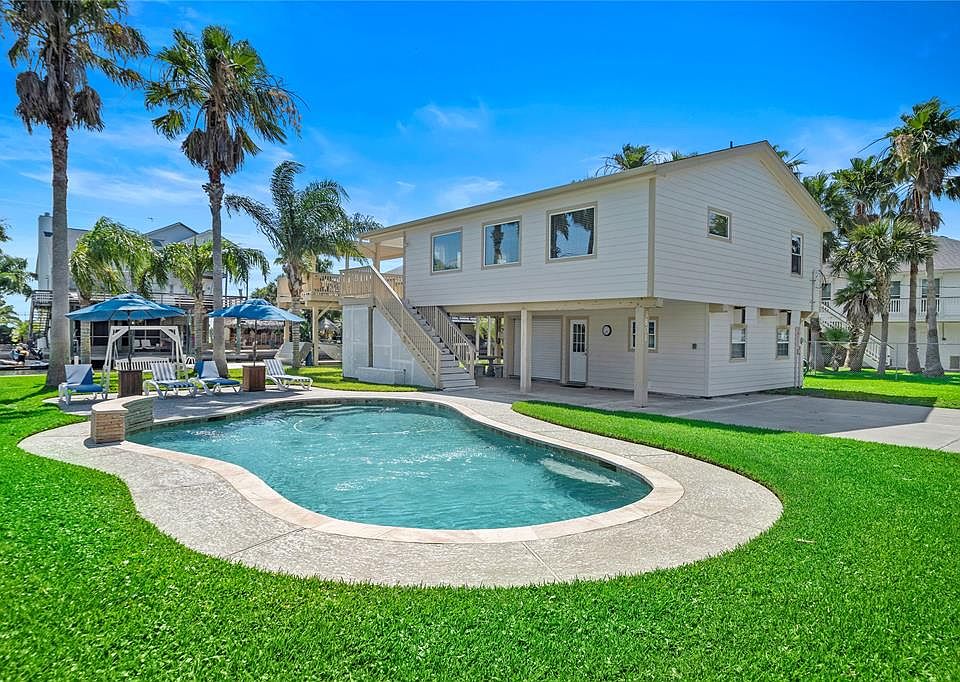 1st image of 3801 Tradewinds Dr