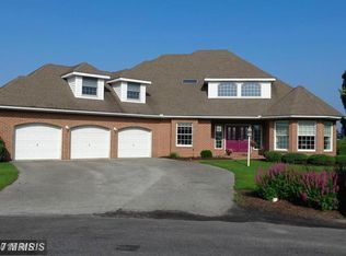 3520 Inverness Ct, Chambersburg, PA 17202