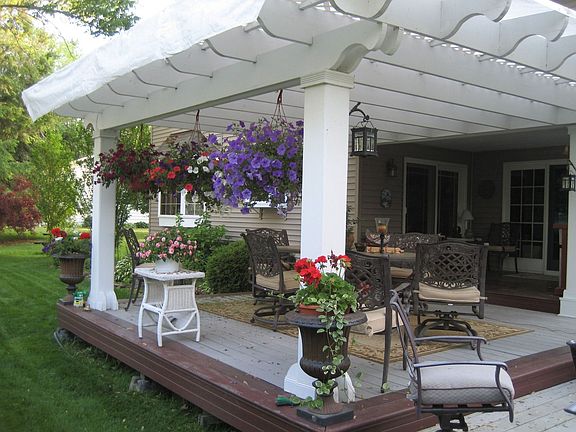 One view of 3 tiered deck