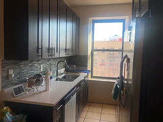 Rented by Metropolis International Realty Inc.