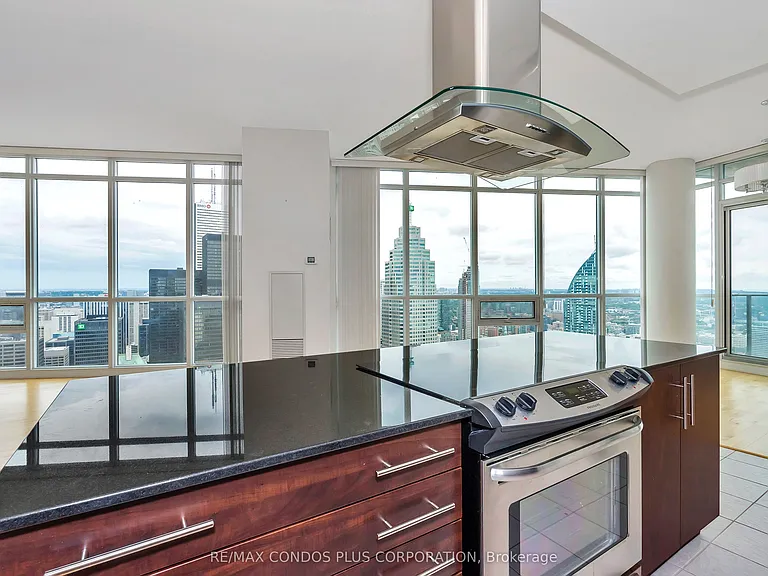 65 Bremner Blvd #5303 — Photo 1