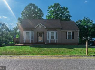 10716 Bent Tree Dr, Fredericksburg, VA 22407