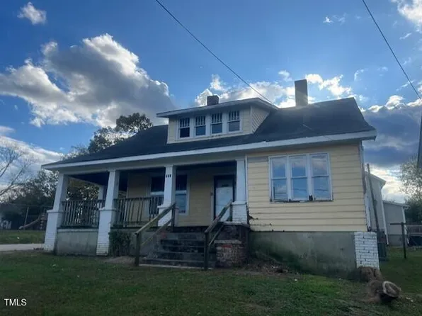 405 Breckenridge St, Henderson, NC 27536