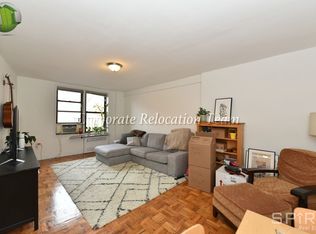 2534 Crescent St #1PP, Astoria, NY 11102