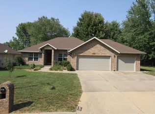 3723 W Greenleaf St, Springfield, MO 65807